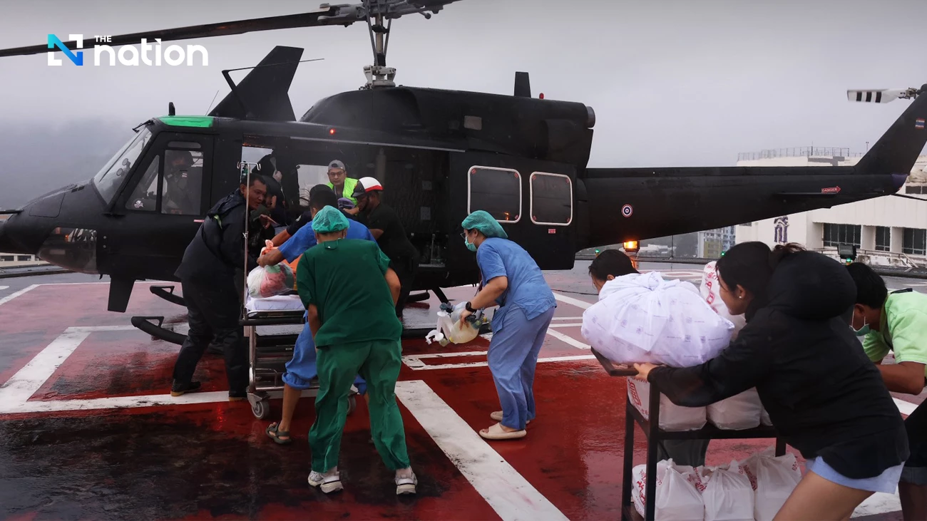 Critical patient airlifted from Hat Yai to Songkhla hospital by Royal Thai Army