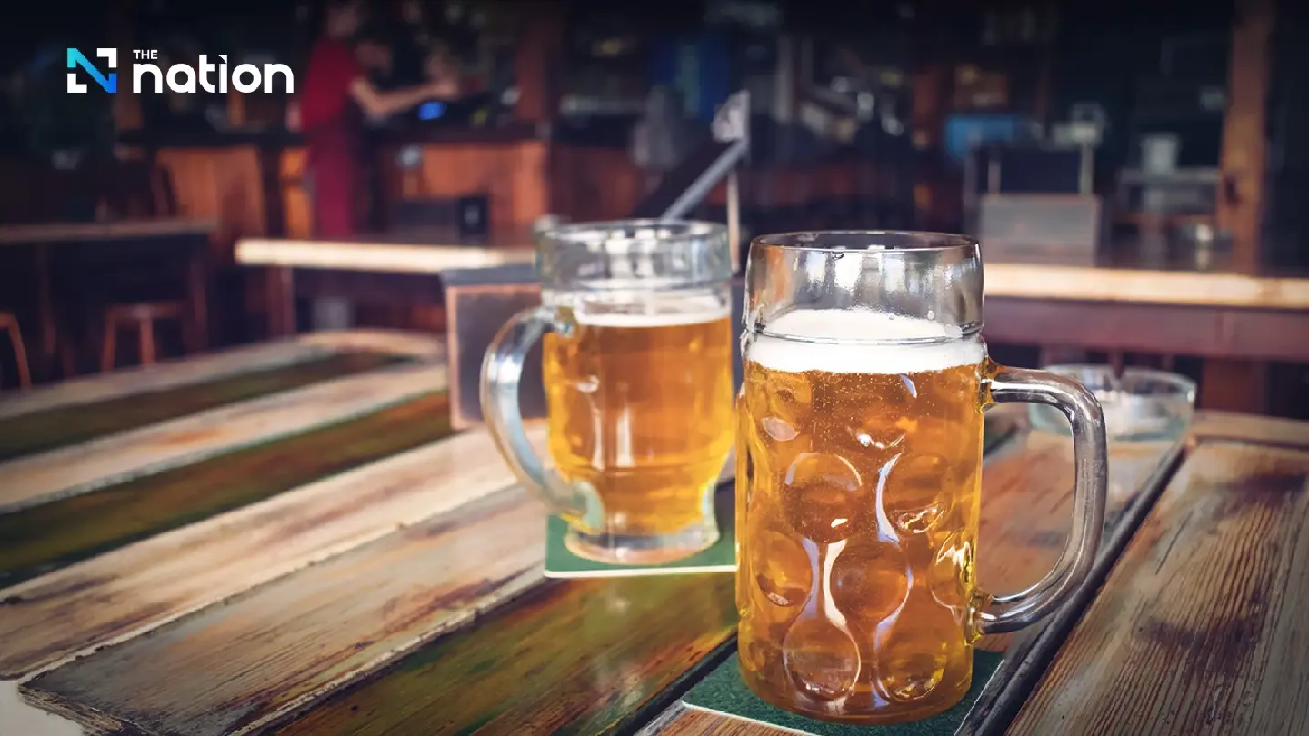 Public health ministry clarifies 10,000-baht fine for drinking during banned hours amid one-year transition period