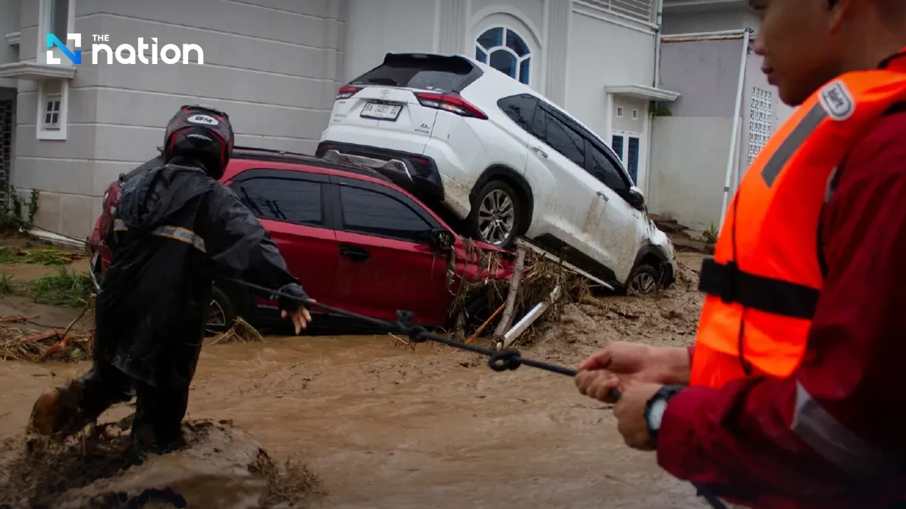 Cyclone Devastation Pushes Indonesian Flood Death Toll to 303