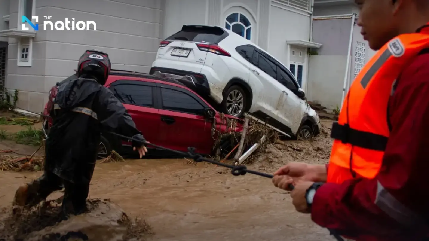 Cyclone Devastation Pushes Indonesian Flood Death Toll to 303