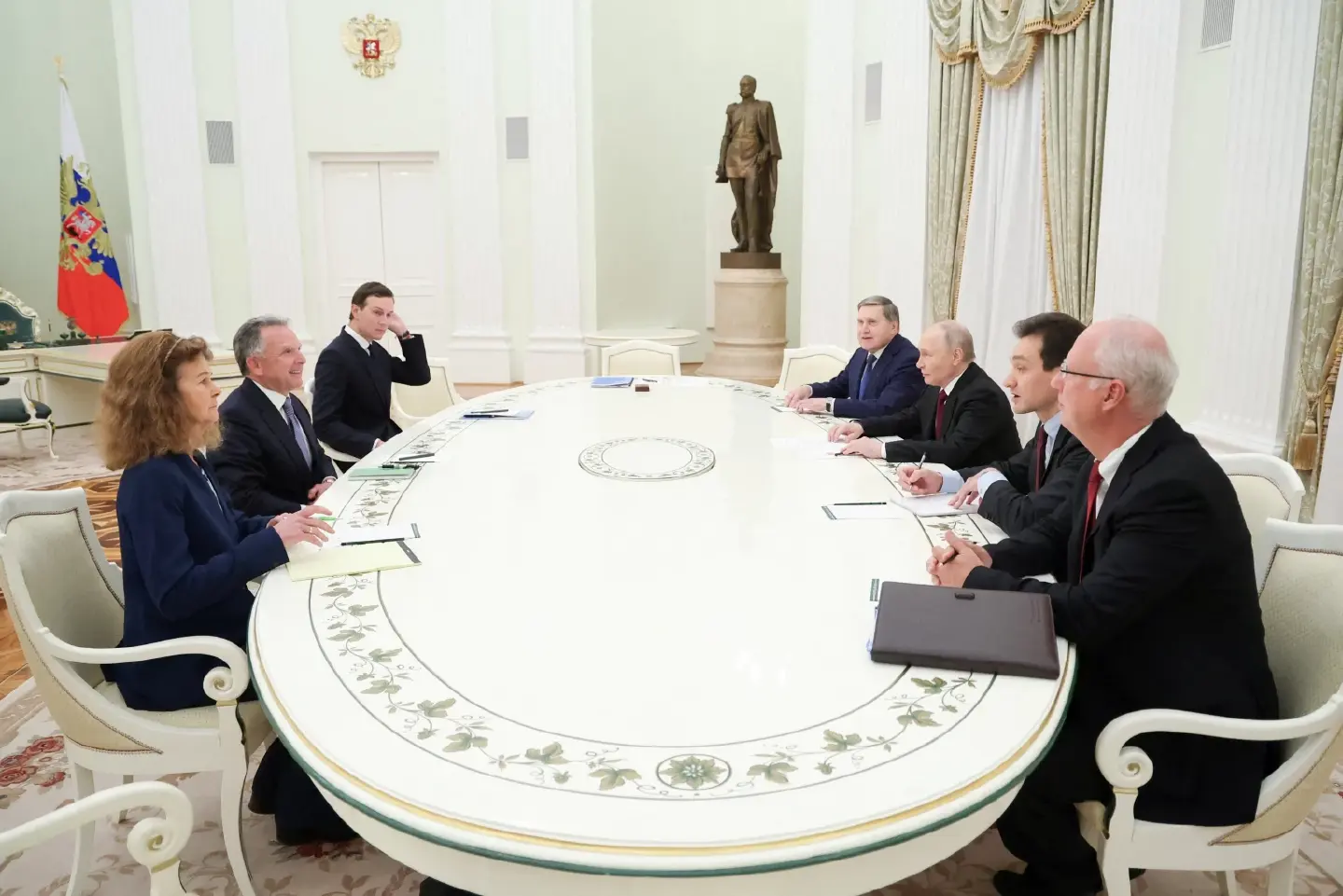 Putin meets Trump team for lengthy Ukraine peace talks