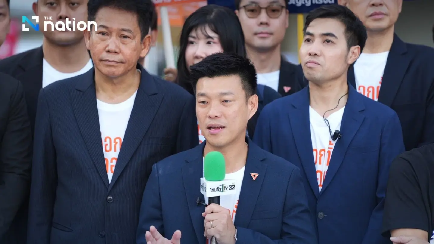 Natthaphong says People’s Party has no policy to amend Section 112, open to coalition if terms are met Natthaphong says People’s Party has no policy to amend Section 112, open to coalition if terms are met