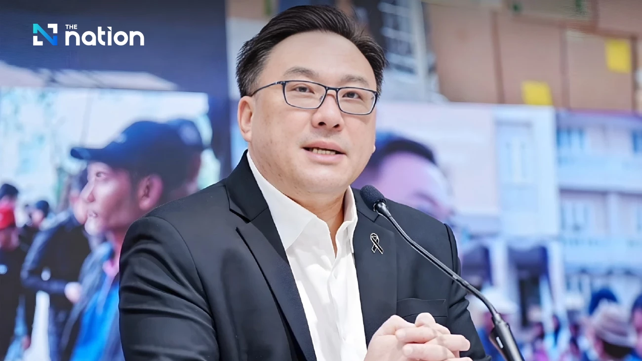 Pheu Thai delays censure-motion plan, waits for charter amendment to clear third reading