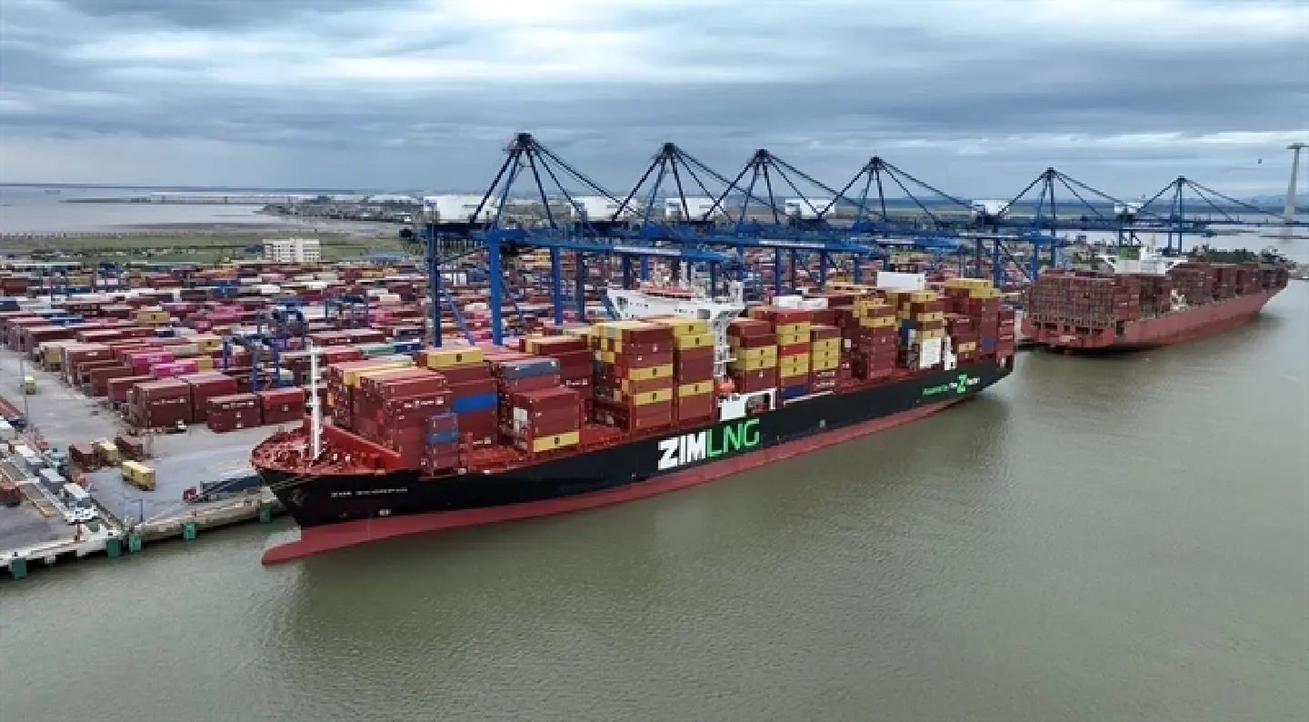 Vietnam’s trade value surpasses US$900b for first time
