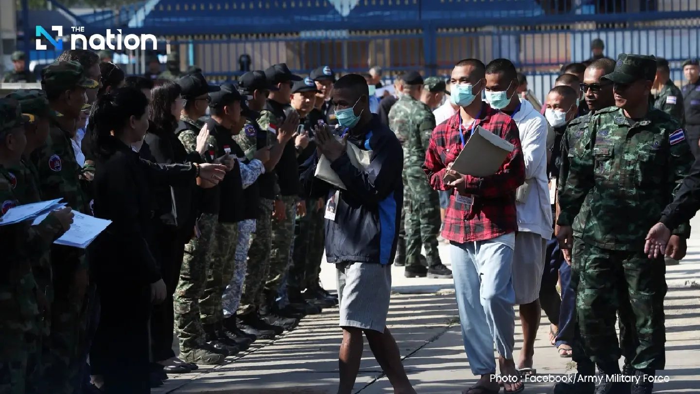 Thailand returns 18 Cambodian soldiers after 72-hour truce