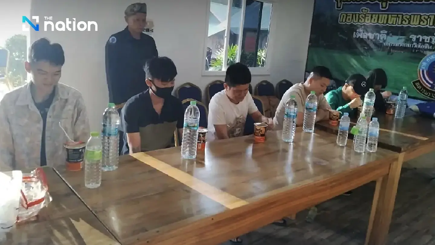 Navy arrests six Chinese nationals trying to cross into Cambodia Navy arrests six Chinese nationals trying to cross into Cambodia