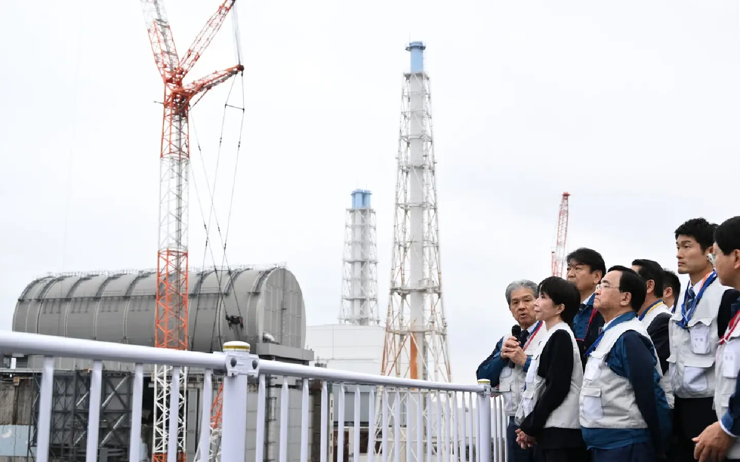 Takaichi inspects crippled Fukushima nuclear plant Takaichi inspects crippled Fukushima nuclear plant