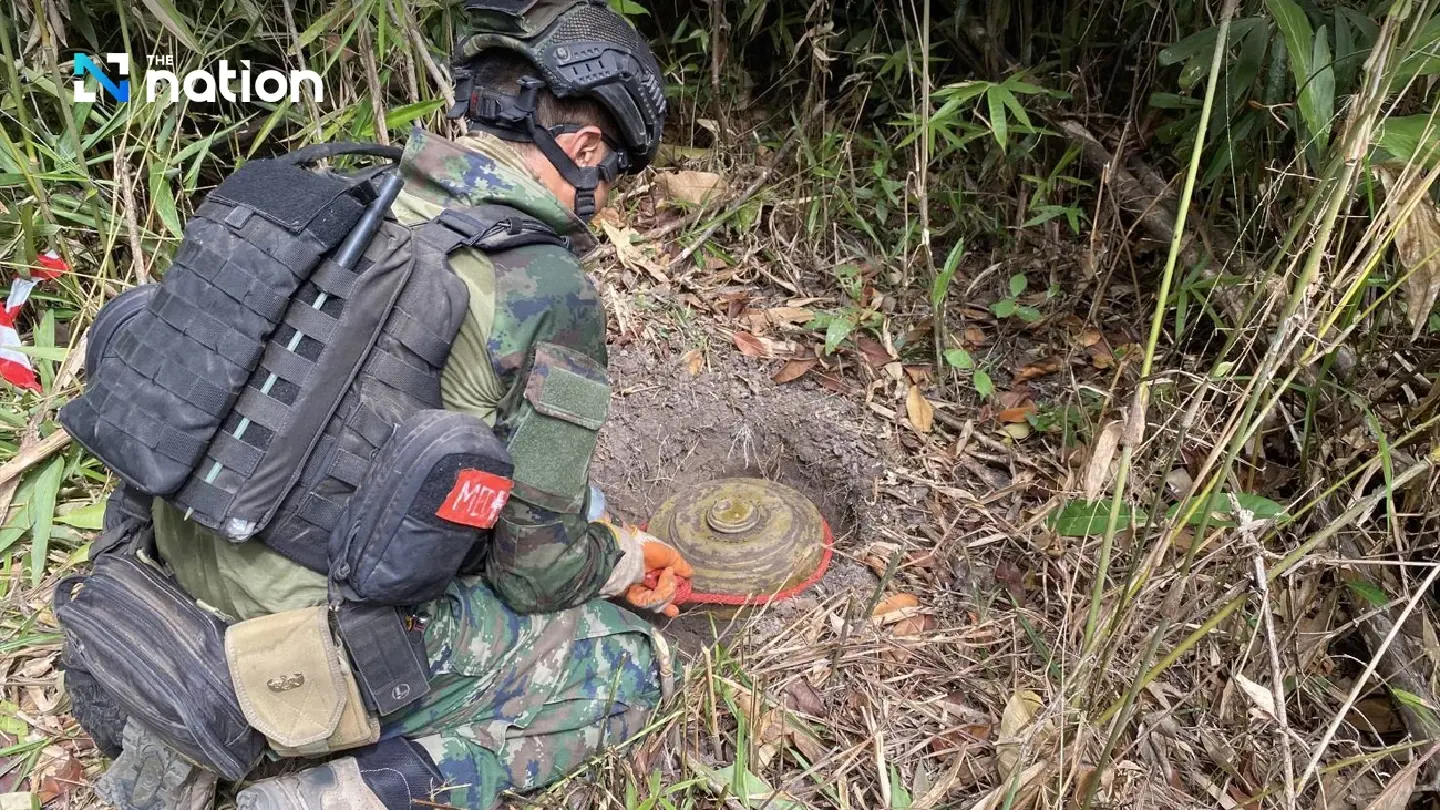 Navy cites serious Ottawa breach over new mines at Ban Nong Ri Navy cites serious Ottawa breach over new mines at Ban Nong Ri