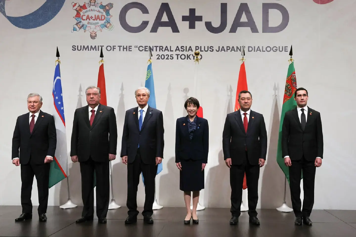 Japan, 5 Central Asian nations adopt joint declaration at 1st summit Japan, 5 Central Asian nations adopt joint declaration at 1st summit