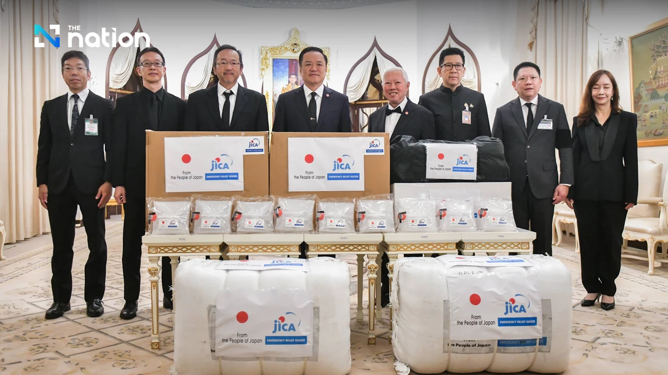 Japanese ambassador hands over 7m-baht worth relief items to Thai PM