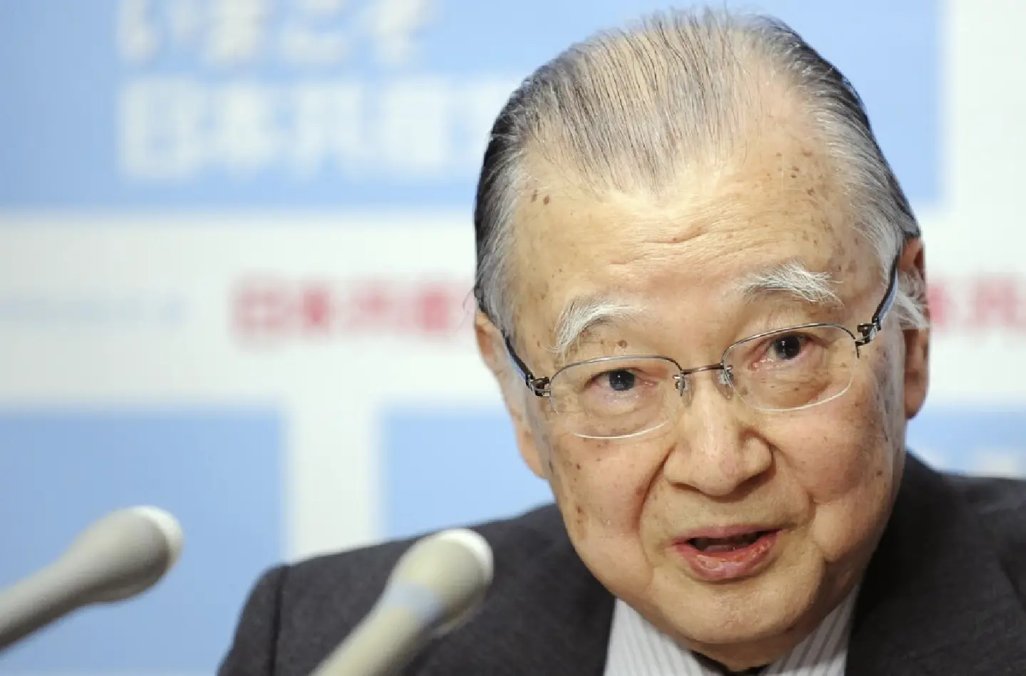 Tetsuzo Fuwa, ex-leader of Japanese Communist Party, dies at 95 Tetsuzo Fuwa, ex-leader of Japanese Communist Party, dies at 95