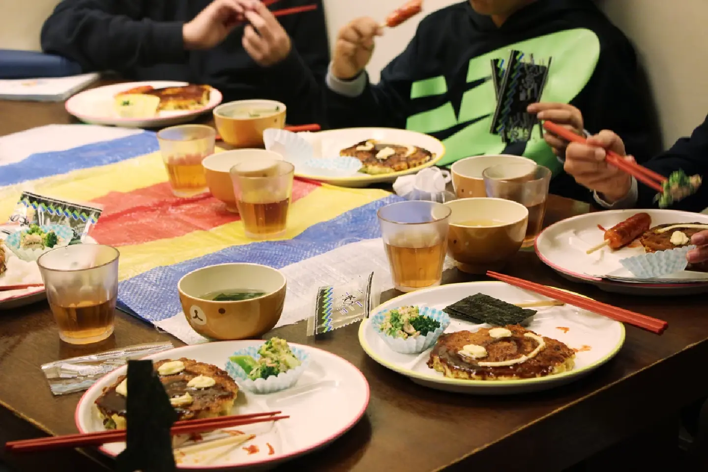 "Kodomo Shokudo" Kids' cafeterias hit record 12,601 sites