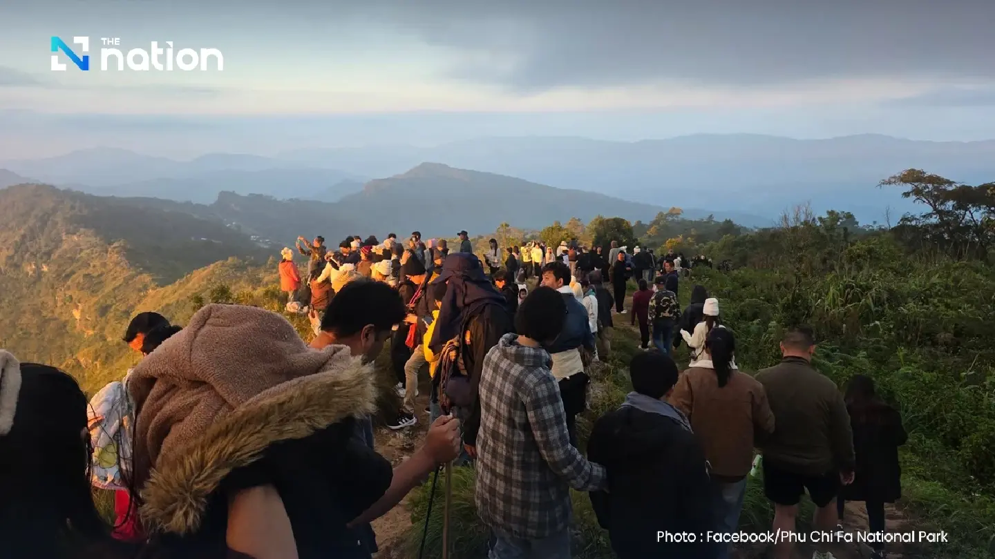 Lower South braces for heavy rain; upper Thailand turns colder and windy