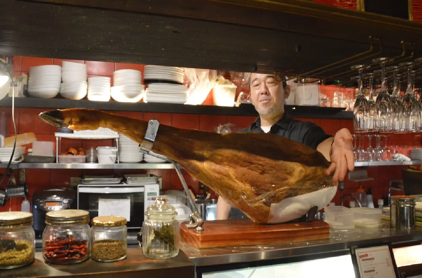 Halt on Spanish pork imports overshadows ham supply in Japan