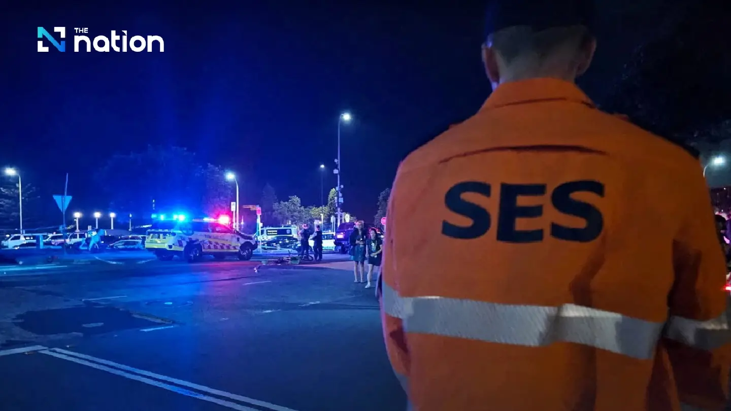 Ten killed in Hanukkah shooting at Australia's Bondi Beach Ten killed in Hanukkah shooting at Australia's Bondi Beach