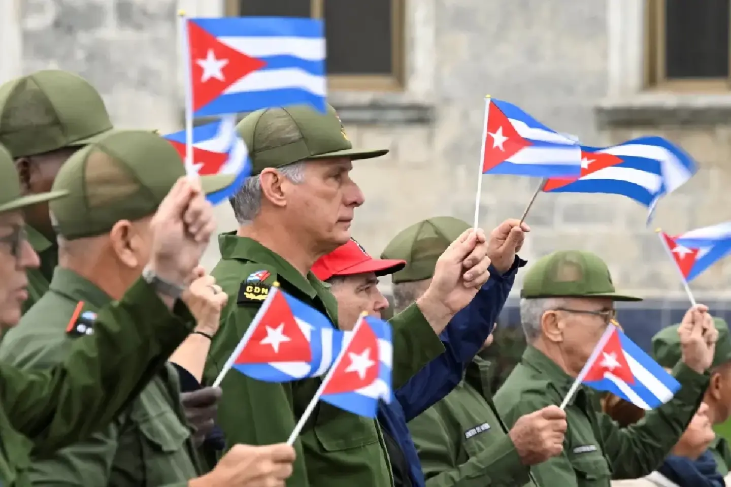 Trump threatens tariffs on nations supplying oil to Cuba amid rising pressure campaign