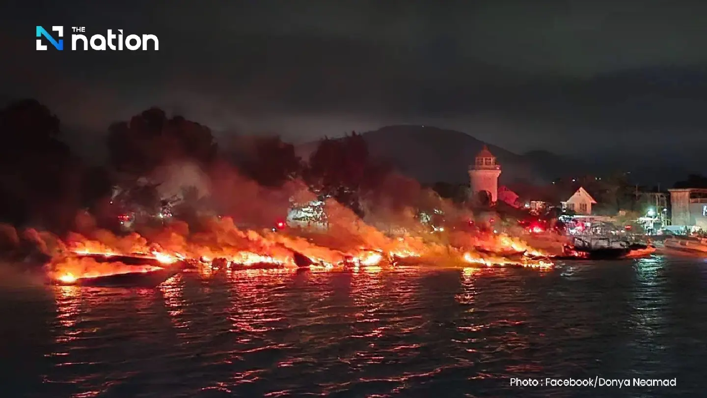 Major fire destroys at least 10 speedboats at Chalong Bay, Phuket