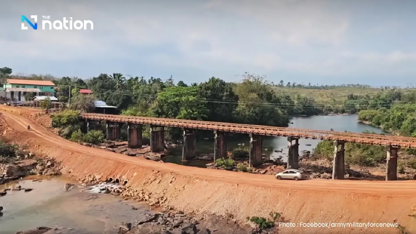 Tensions rise at Trat border as Cambodian troops seen digging trenches on Thai soil