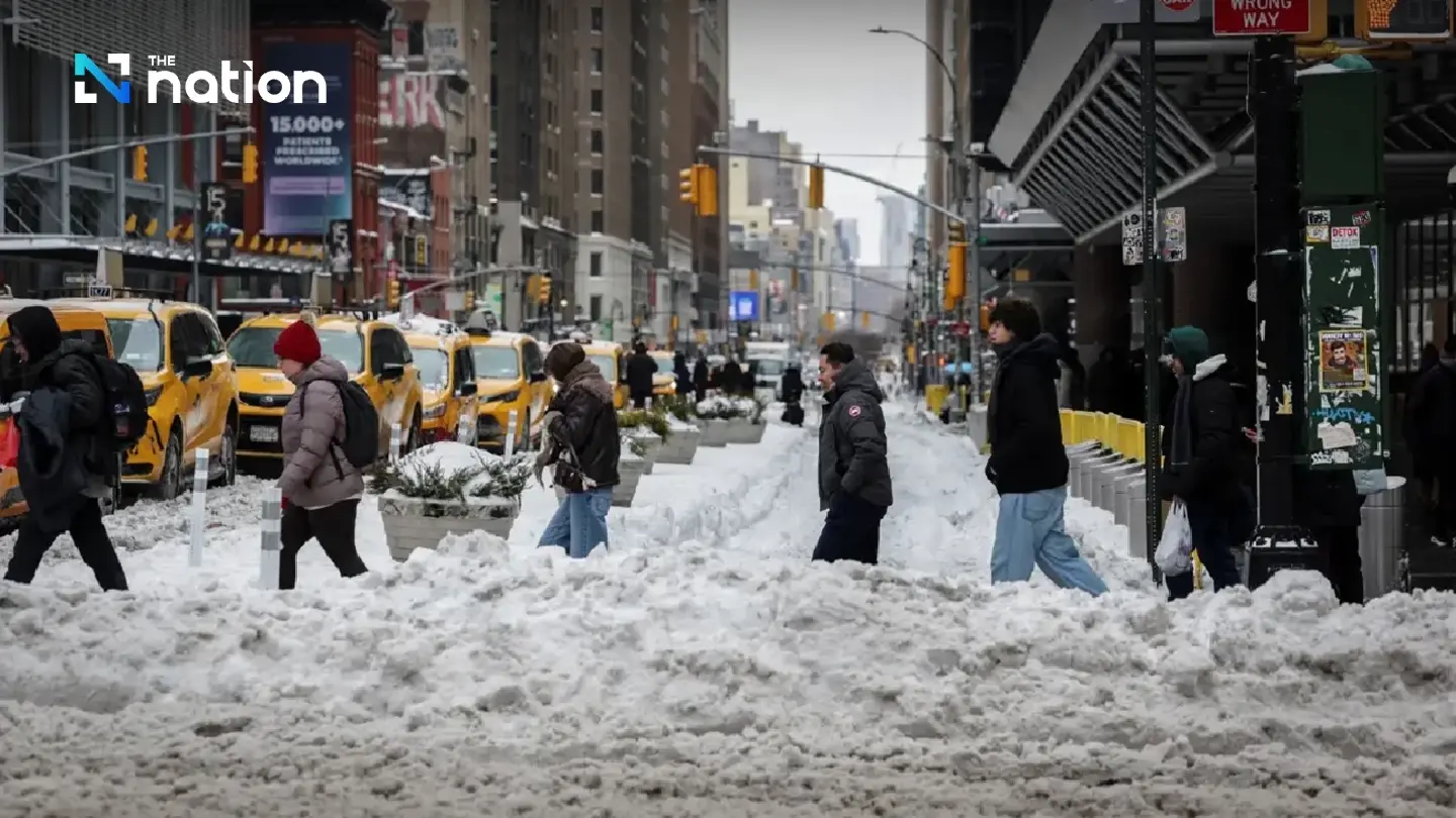 Winter storm batters US, 28 killed as flights cancelled and power cut