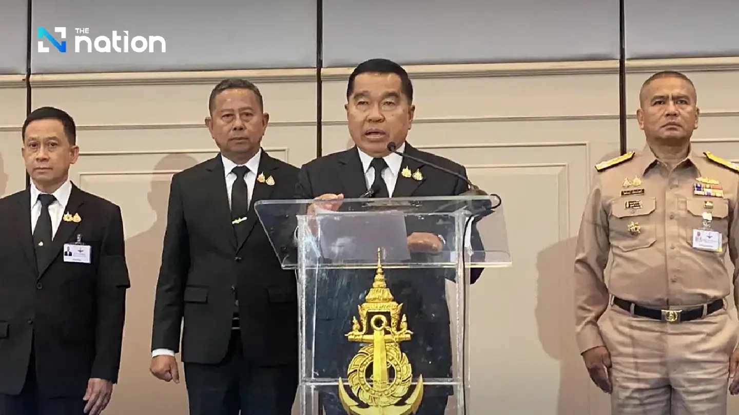 Thailand to keep border troops for a year, fast-track fence plan
