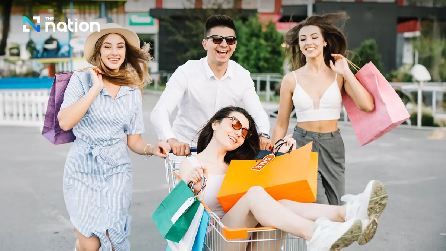 Retailers roll out “Shop Dee Mee Kuen” campaigns to lift sales without waiting for a new government Retailers roll out “Shop Dee Mee Kuen” campaigns to lift sales without waiting for a new government
