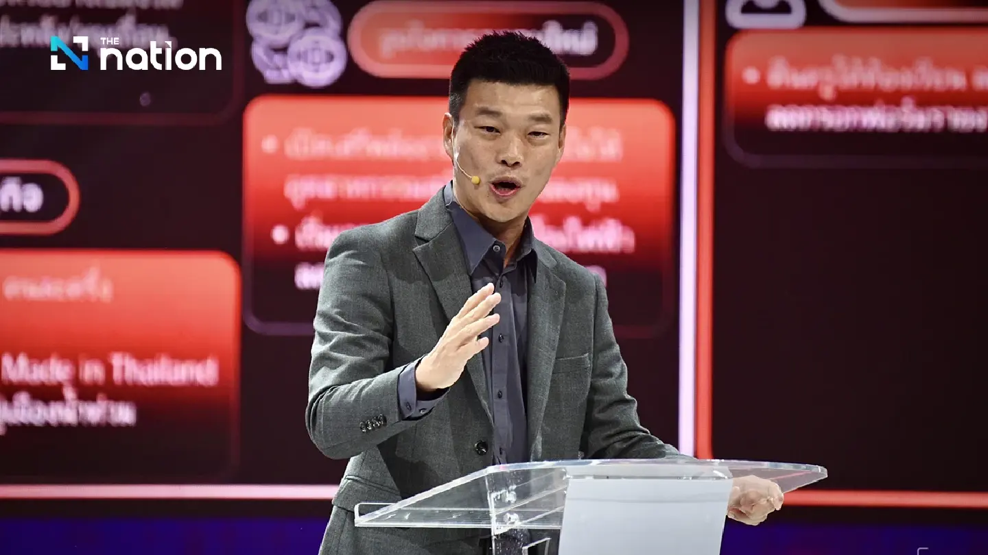 Natthaphong urges voters to choose wisely on Feb 8, calls for a ‘people’s government’