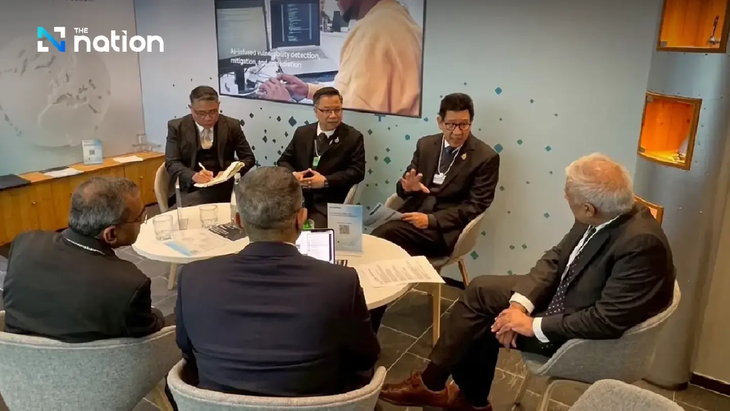 Ekniti opens first day in Davos, leads “Team Thailand” talks with Big Tech and World Bank