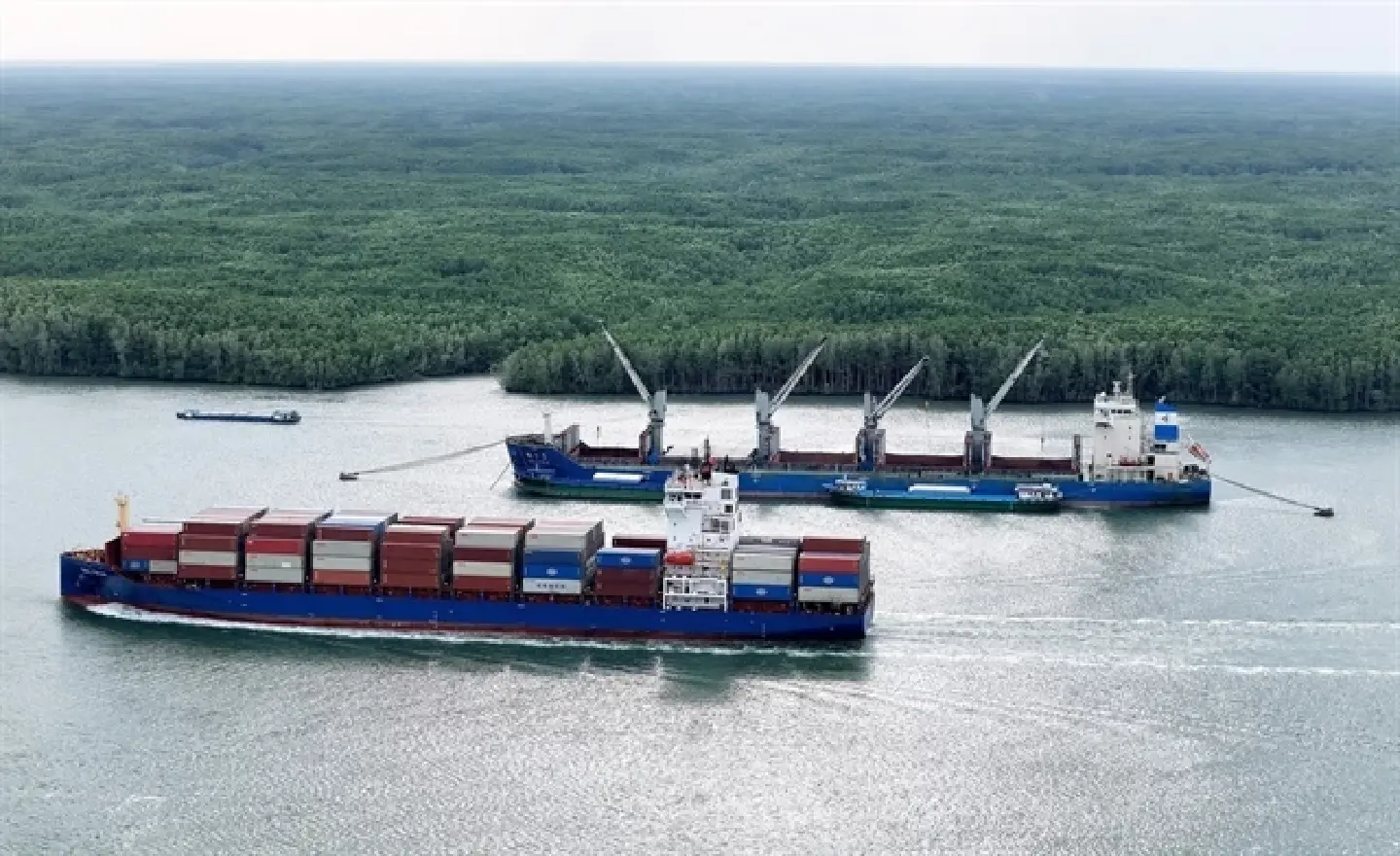 AMRO forecasts Vietnam to lead growth in ASEAN+3 in 2026