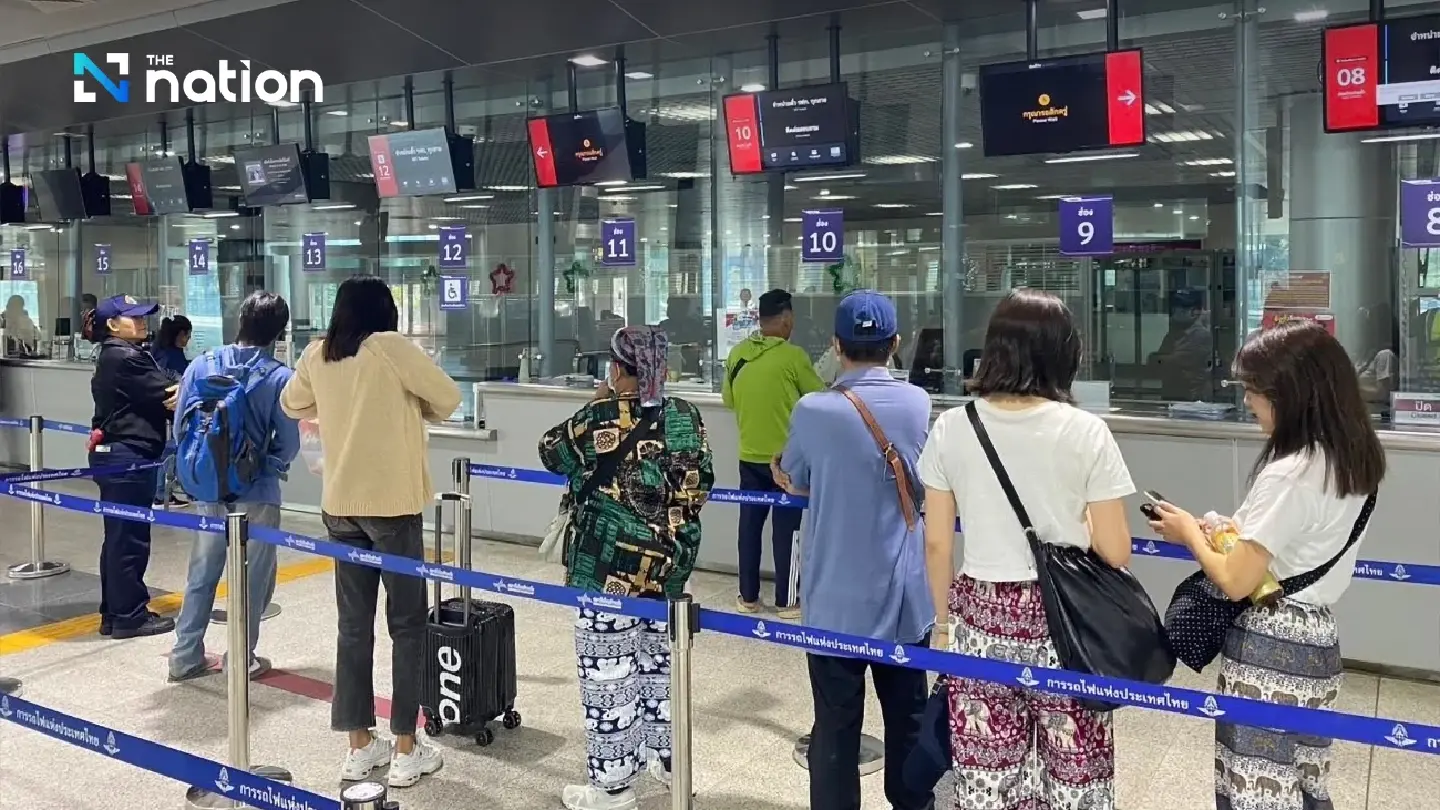 Over 98,000 passengers travel by train on Dec 31, similar number expected on New Year’s Day