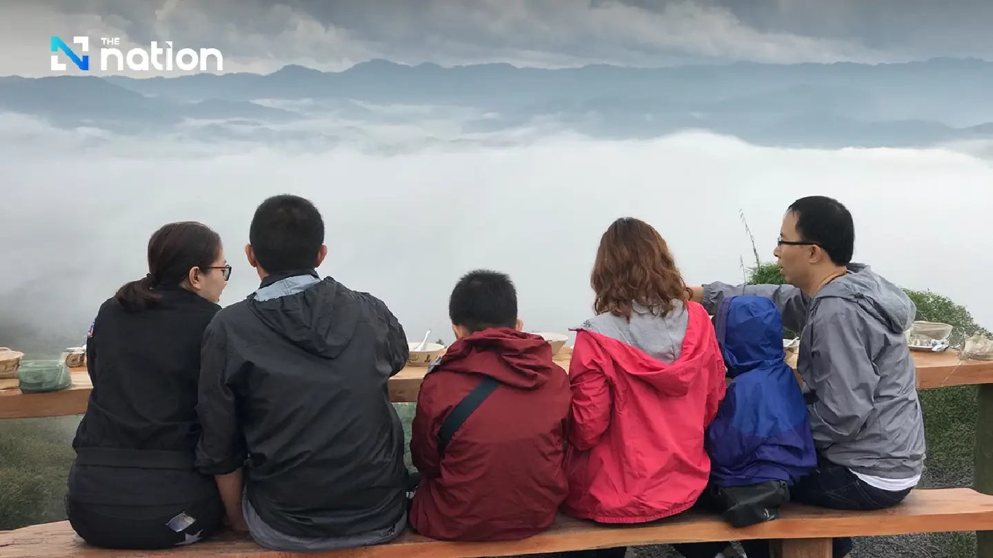 Cool mornings with fog across upper Thailand; light rain possible in East