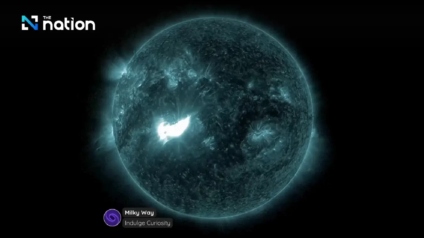 NOAA issues G4 solar storm alert; power and satellites may be affected
