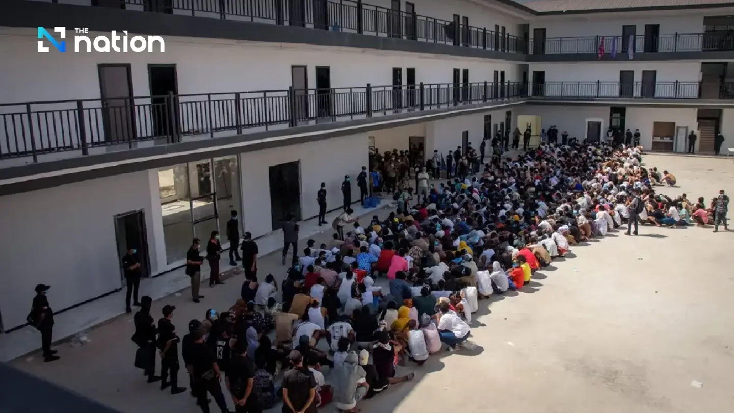 China executes 11 members of notorious Ming scam clan