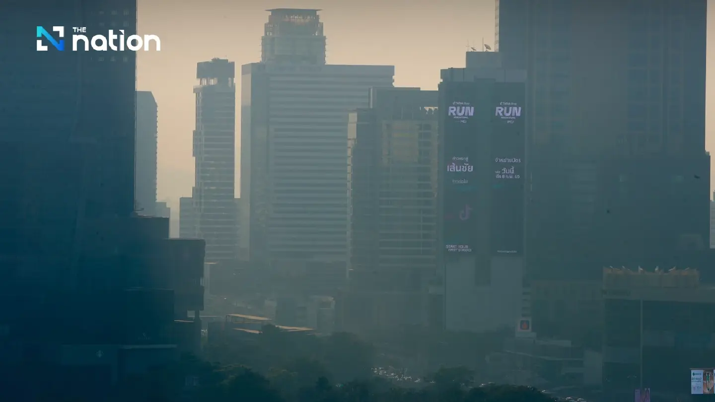 Severe haze blankets city as PM2.5 reaches orange-level health risk Severe haze blankets city as PM2.5 reaches orange-level health risk