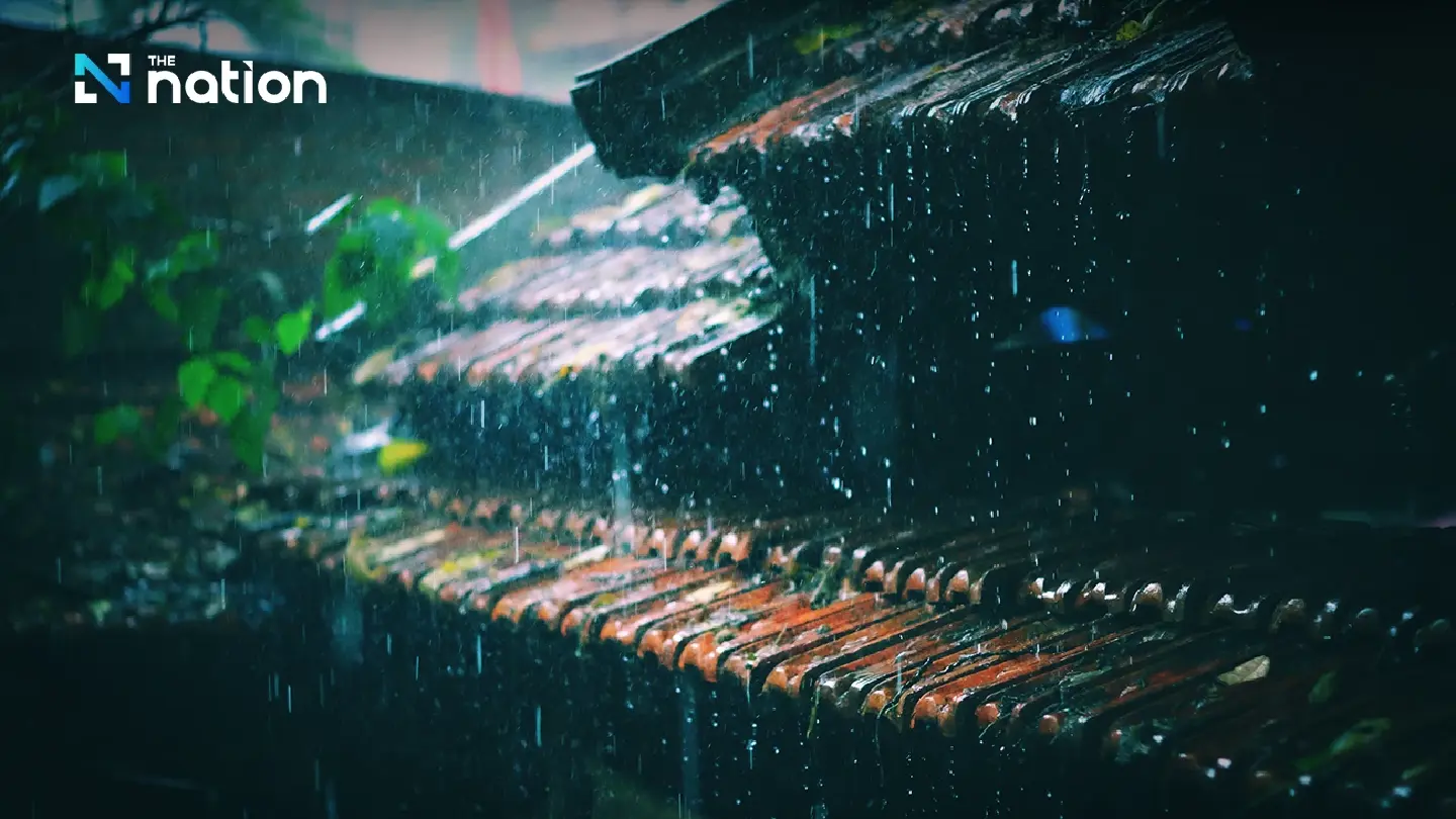 Cold surge chills upper Thailand; heavy rain and rough seas in south