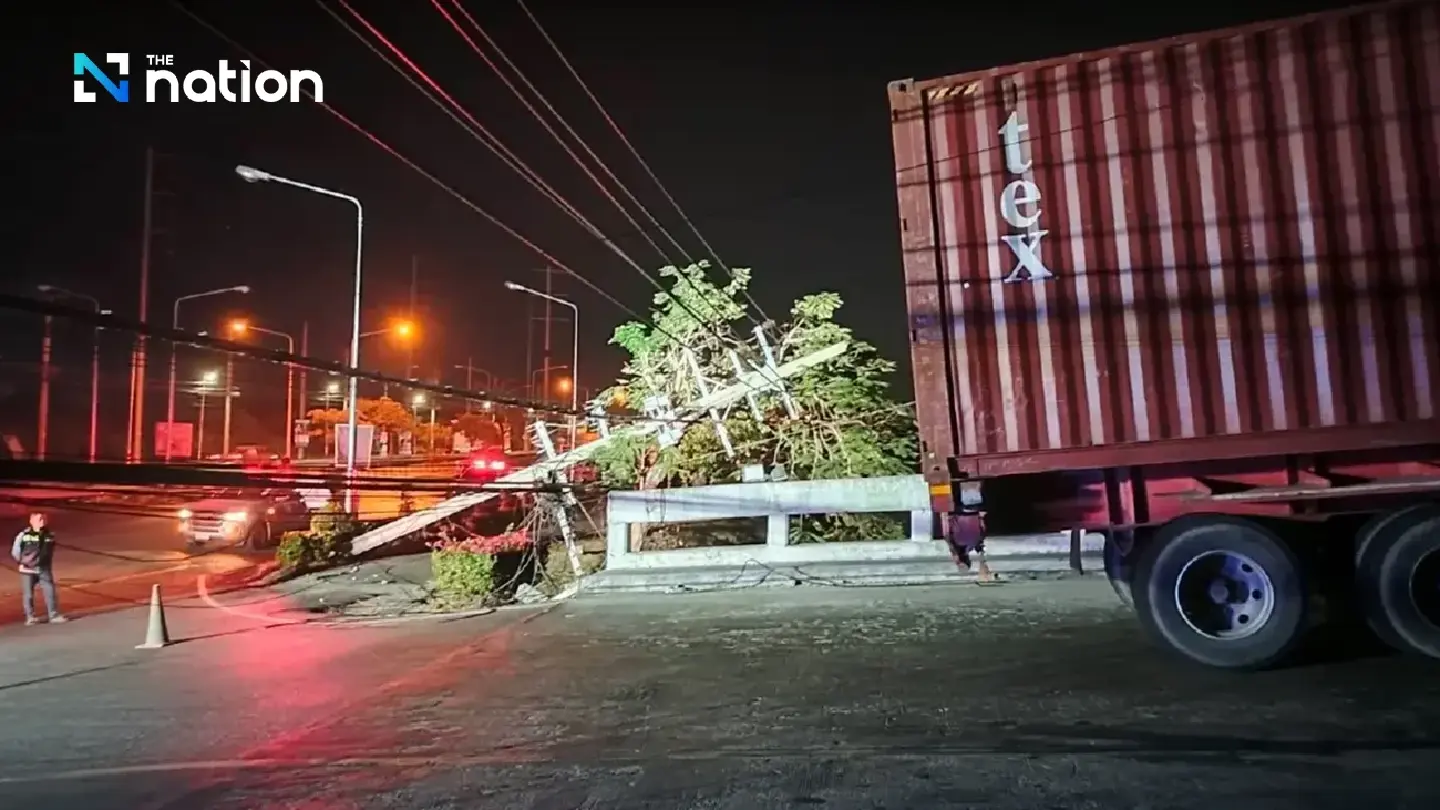 Truck hits power lines, topples 70 poles, widespread blackout in Samut Prakan