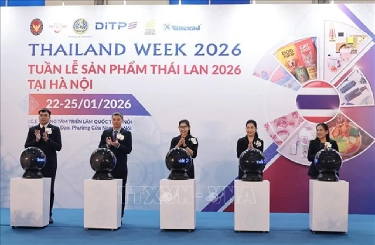 Thailand Week 2026 opens in Hanoi.