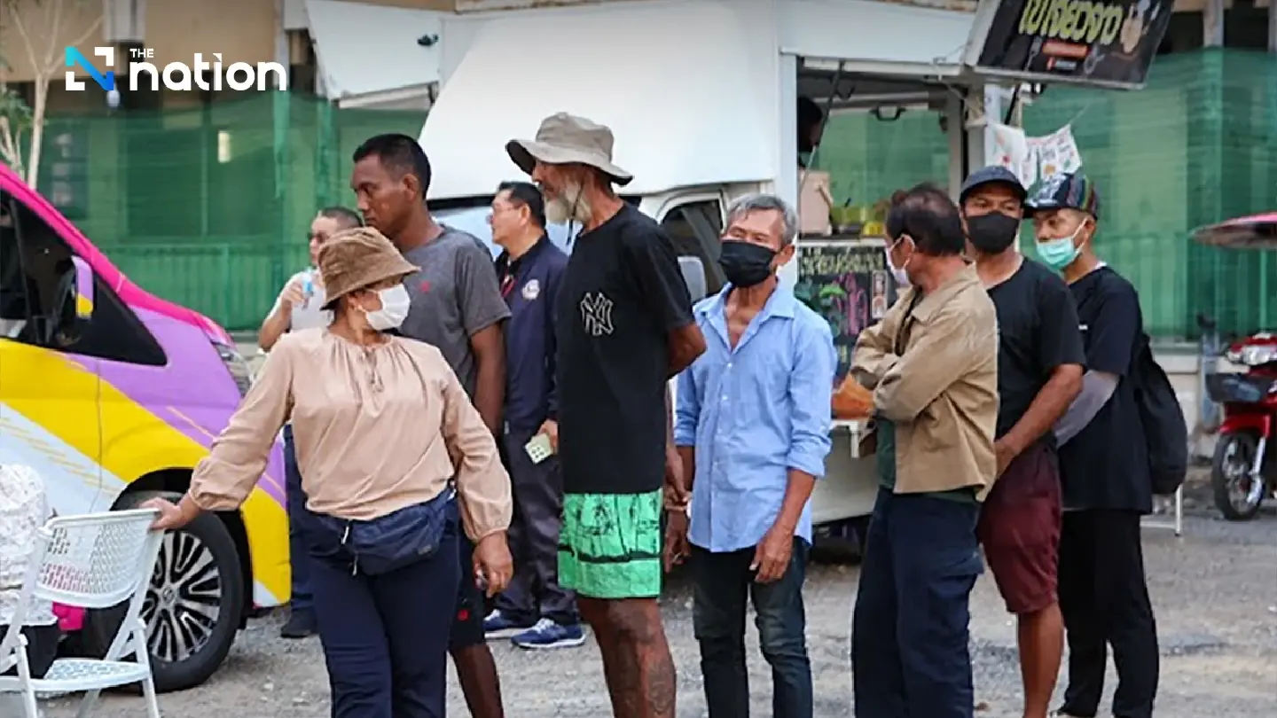 Bangkok Homeless Numbers Surge to 50% of National Total, Prompting BMA to Open Emergency Shelter Bangkok Homeless Numbers Surge to 50% of National Total, Prompting BMA to Open Emergency Shelter