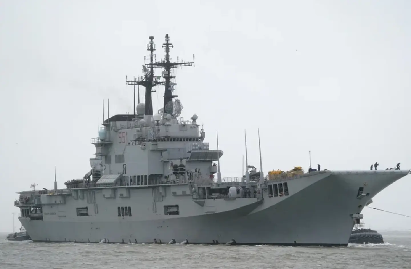 Indonesia eyes Italian aircraft carrier, but analysts wonder if it risks becoming a ‘port queen’ Indonesia eyes Italian aircraft carrier, but analysts wonder if it risks becoming a ‘port queen’