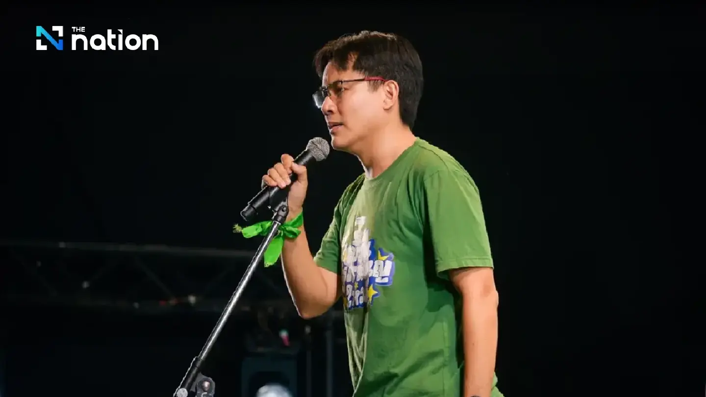 iLaw director urges all generations to support referendum by voting for a new constitution
