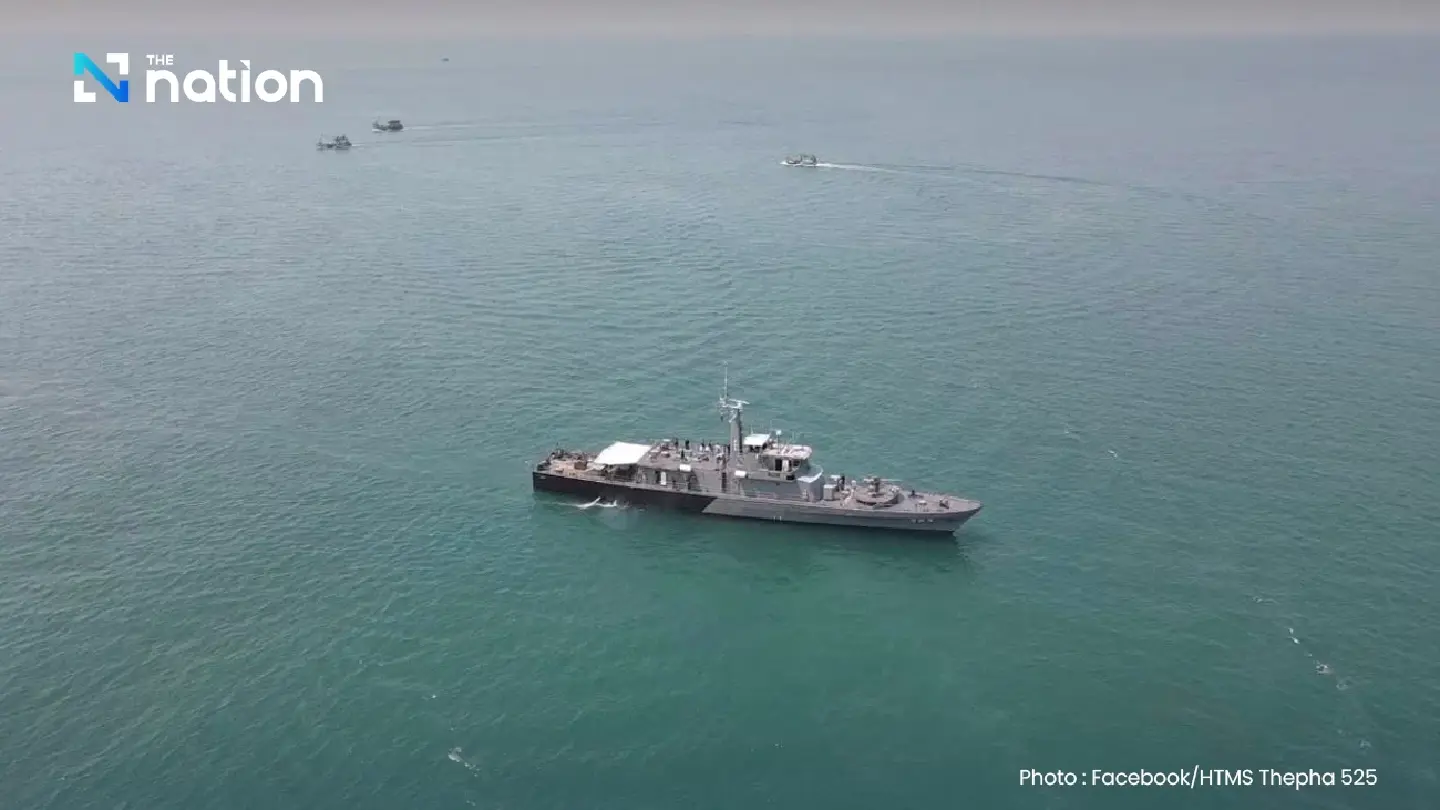 Thai Navy expels over 30 foreign boats encroaching on Thai waters Thai Navy expels over 30 foreign boats encroaching on Thai waters