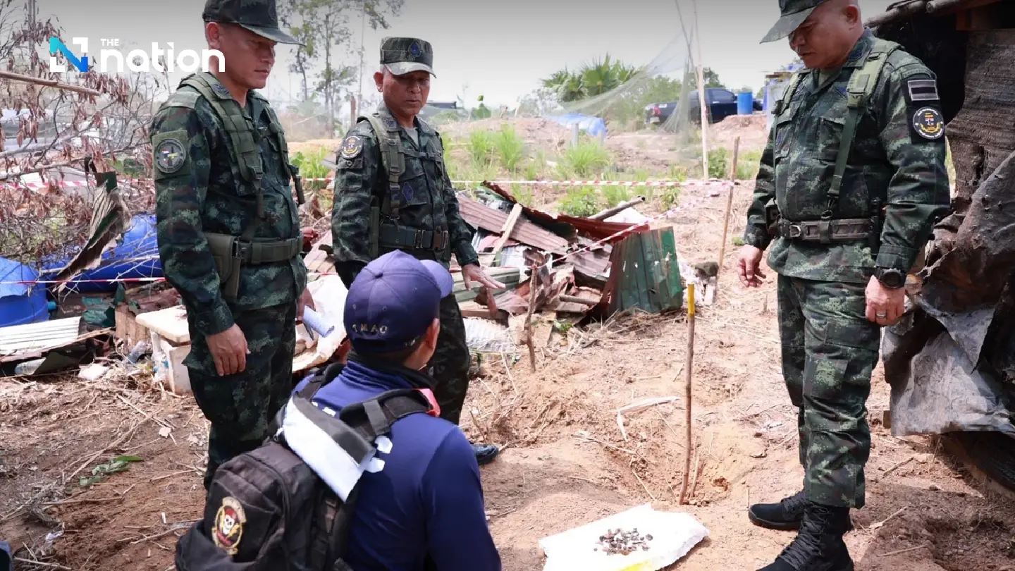 2nd Army Commander Inspects Blast Site, Orders Thorough Sweep for Safety