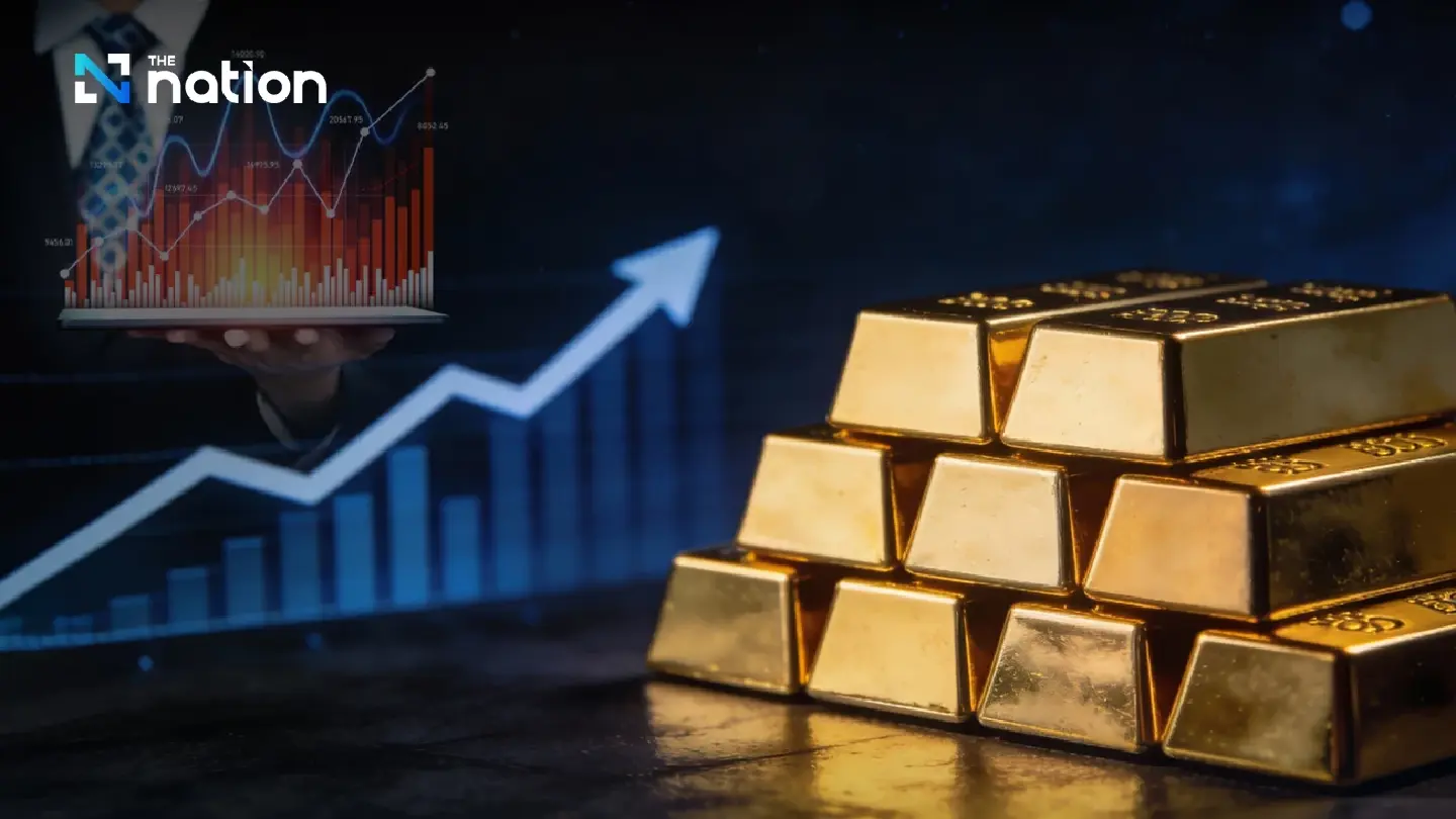 Gold hits three-week high on Trump tariff uncertainty