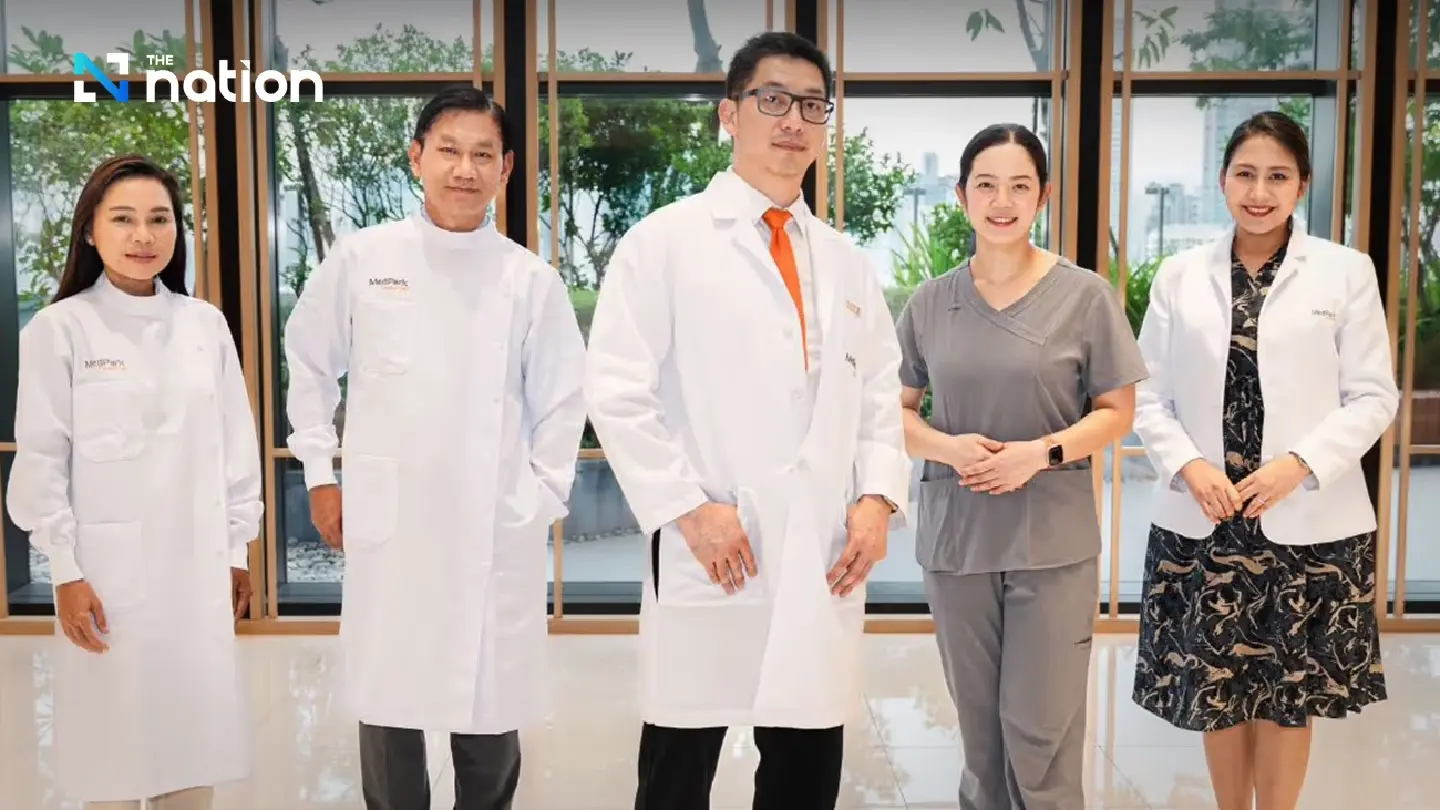 Genomics Laboratory, A Multidisciplinary Team Driving Patient-Centered Precision Medicine Genomics Laboratory, A Multidisciplinary Team Driving Patient-Centered Precision Medicine