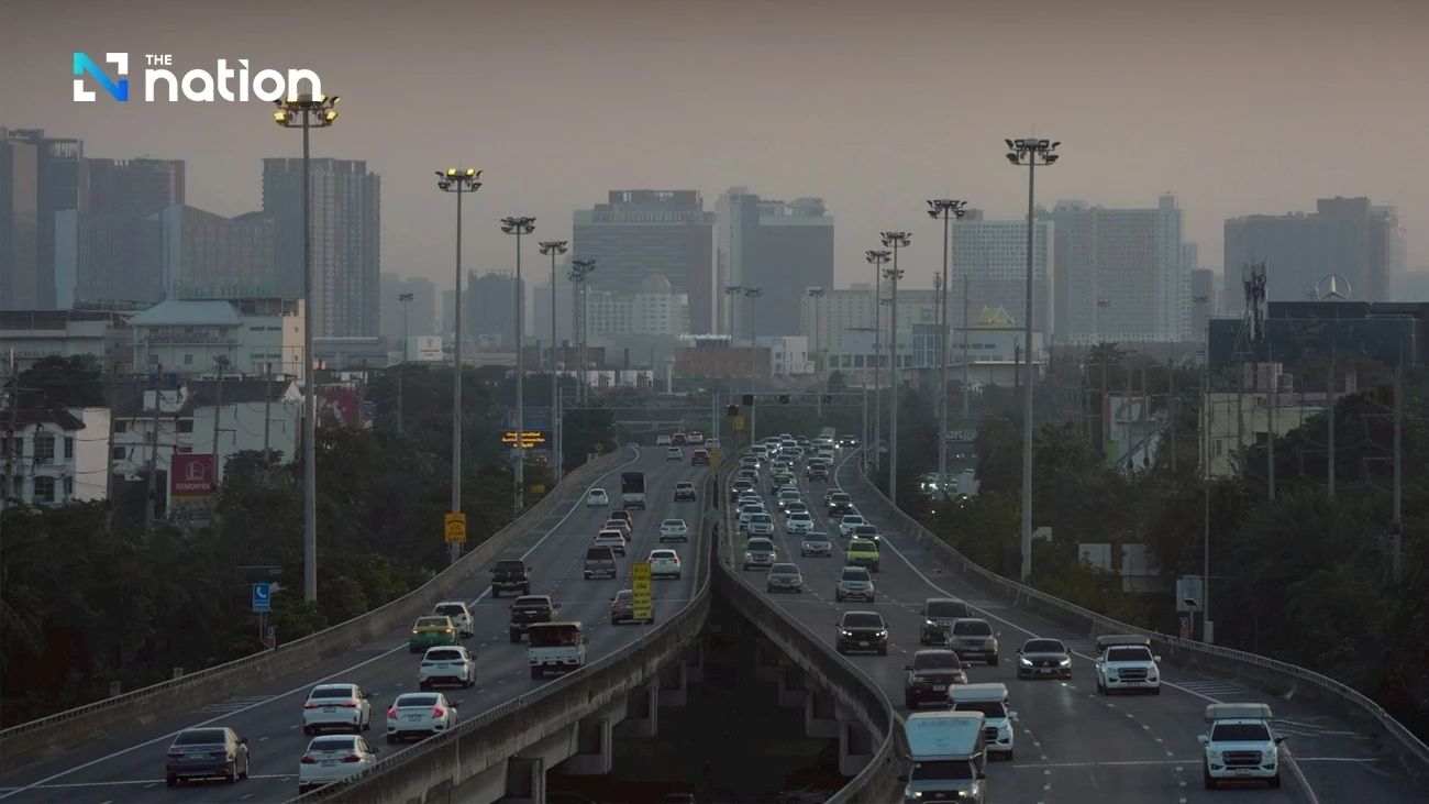 Bangkok PM2.5 worsens as Lat Krabang tops 51.5 µg/m³, Bang Rak also high