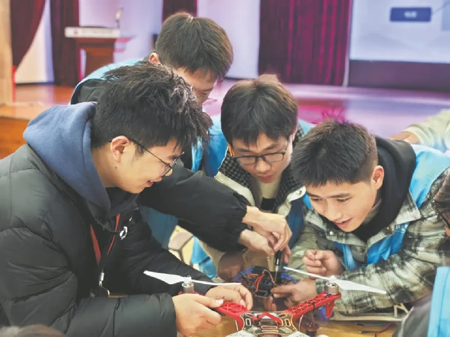 Sino-Thai youth deepen ties through study tour