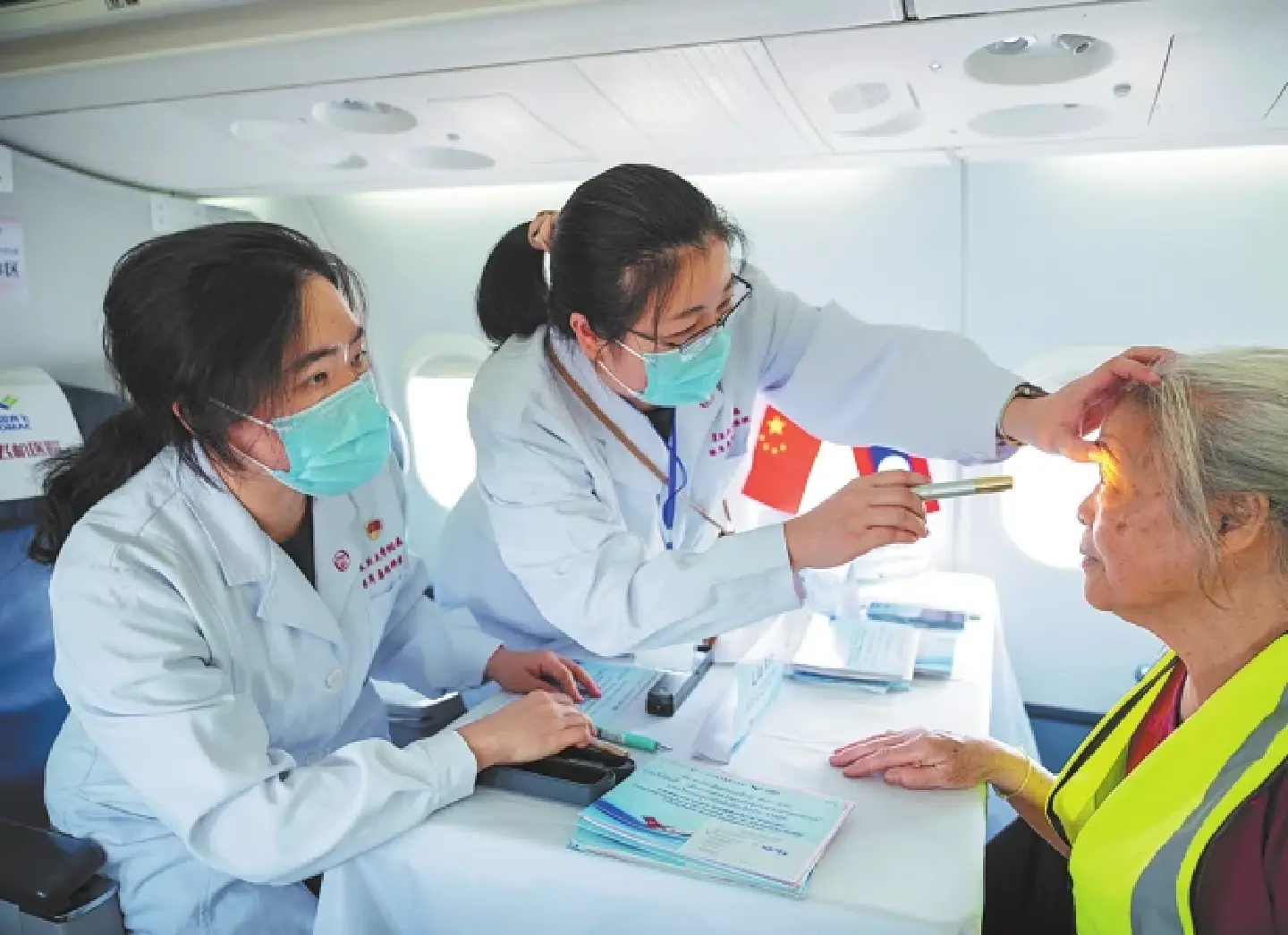 China's flying hospital has impact in Laos China's flying hospital has impact in Laos