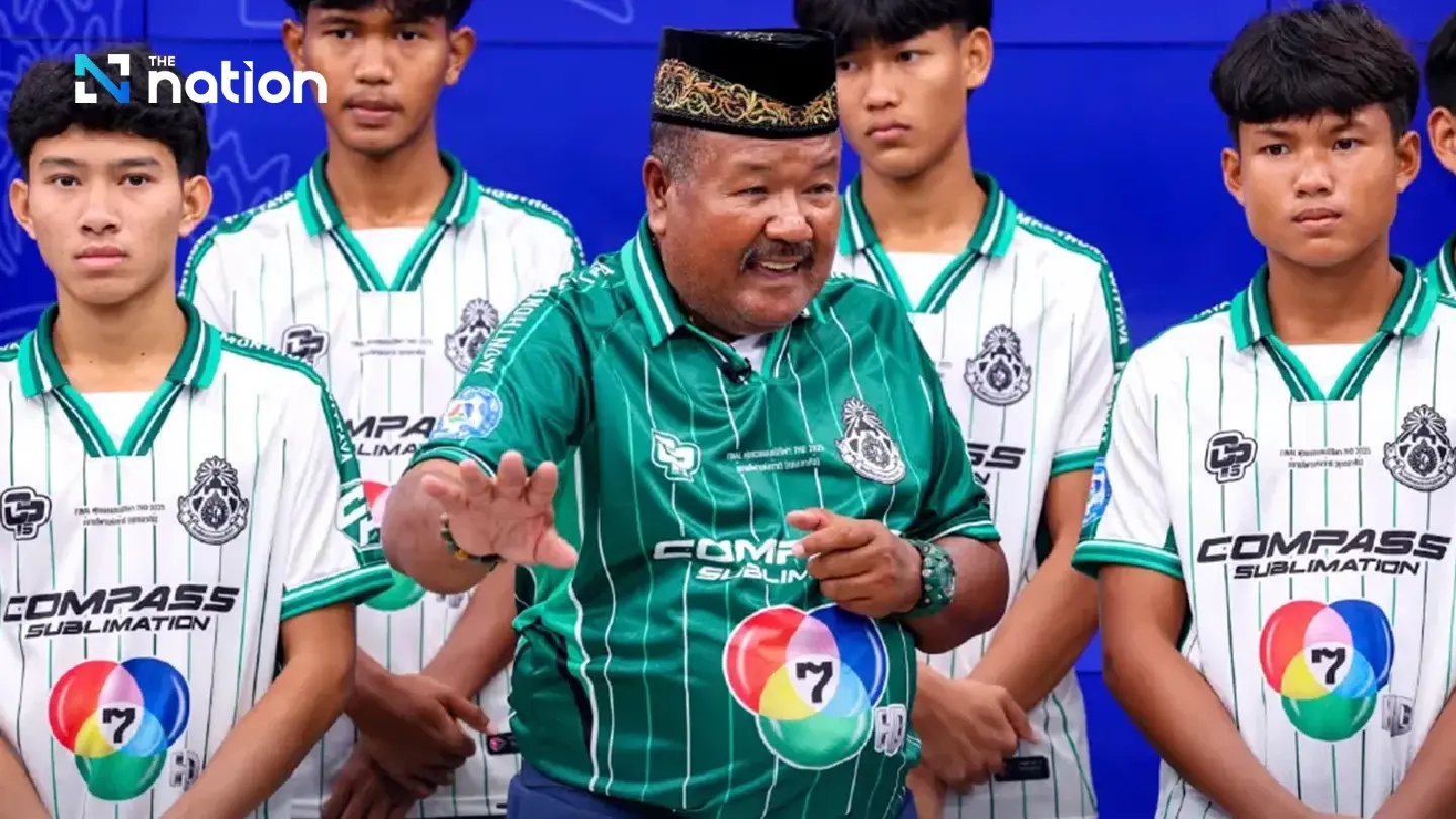 Man behind Cinderella story of small Chachoengsao school announces move-on