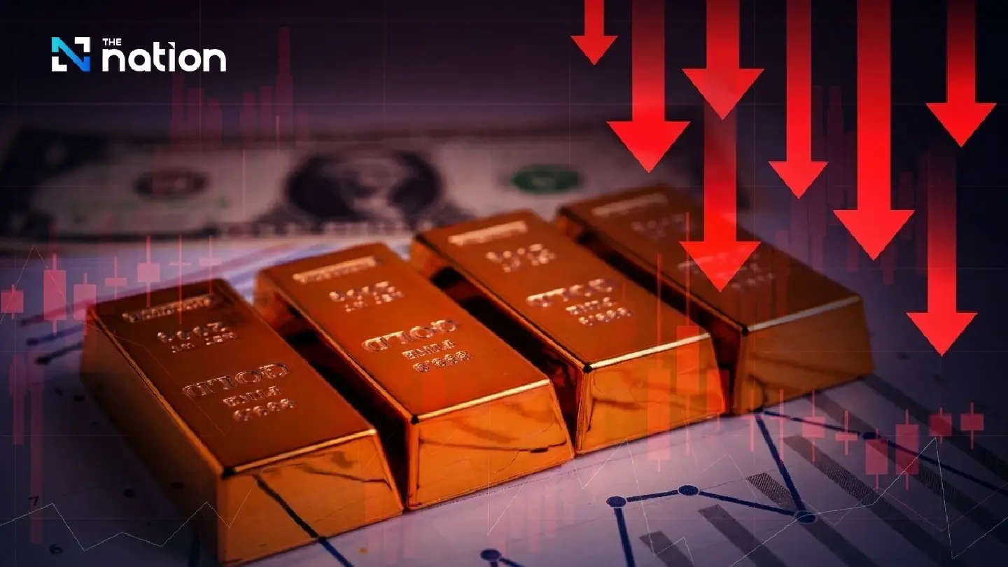 Gold extends sharp slide as rate fears intensify