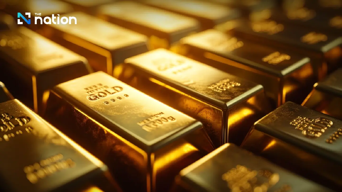 Thai gold tumbles 1,700 baht at close after 36 price moves; bullion falls below 69,000 baht Thai gold tumbles 1,700 baht at close after 36 price moves; bullion falls below 69,000 baht