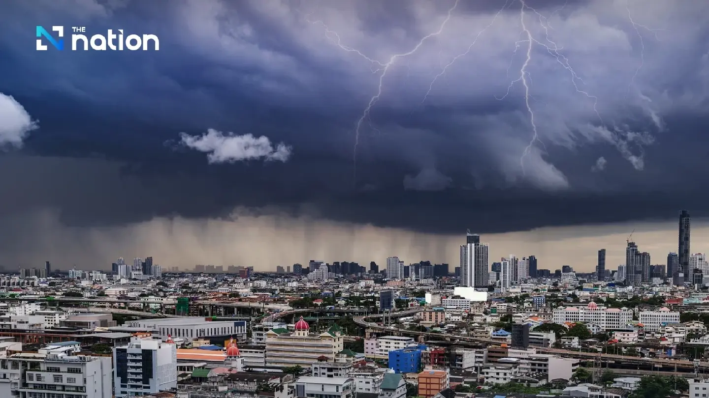 TMD warns of hot daytime conditions as thunderstorms linger in 25 provinces; Bangkok sees storms in 10% of areas